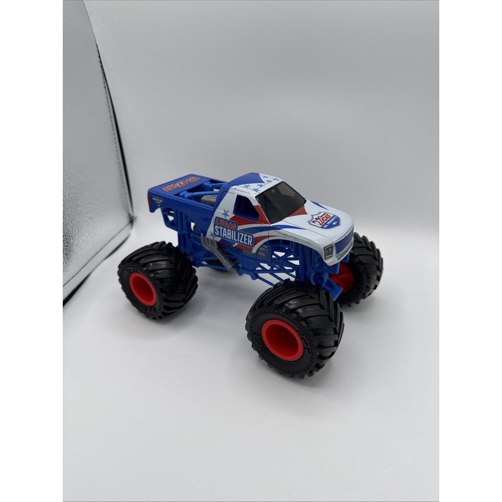 Monster Jam Official Lucas Stabilizer Monster Truck Die-Cast Vehicle 1:24